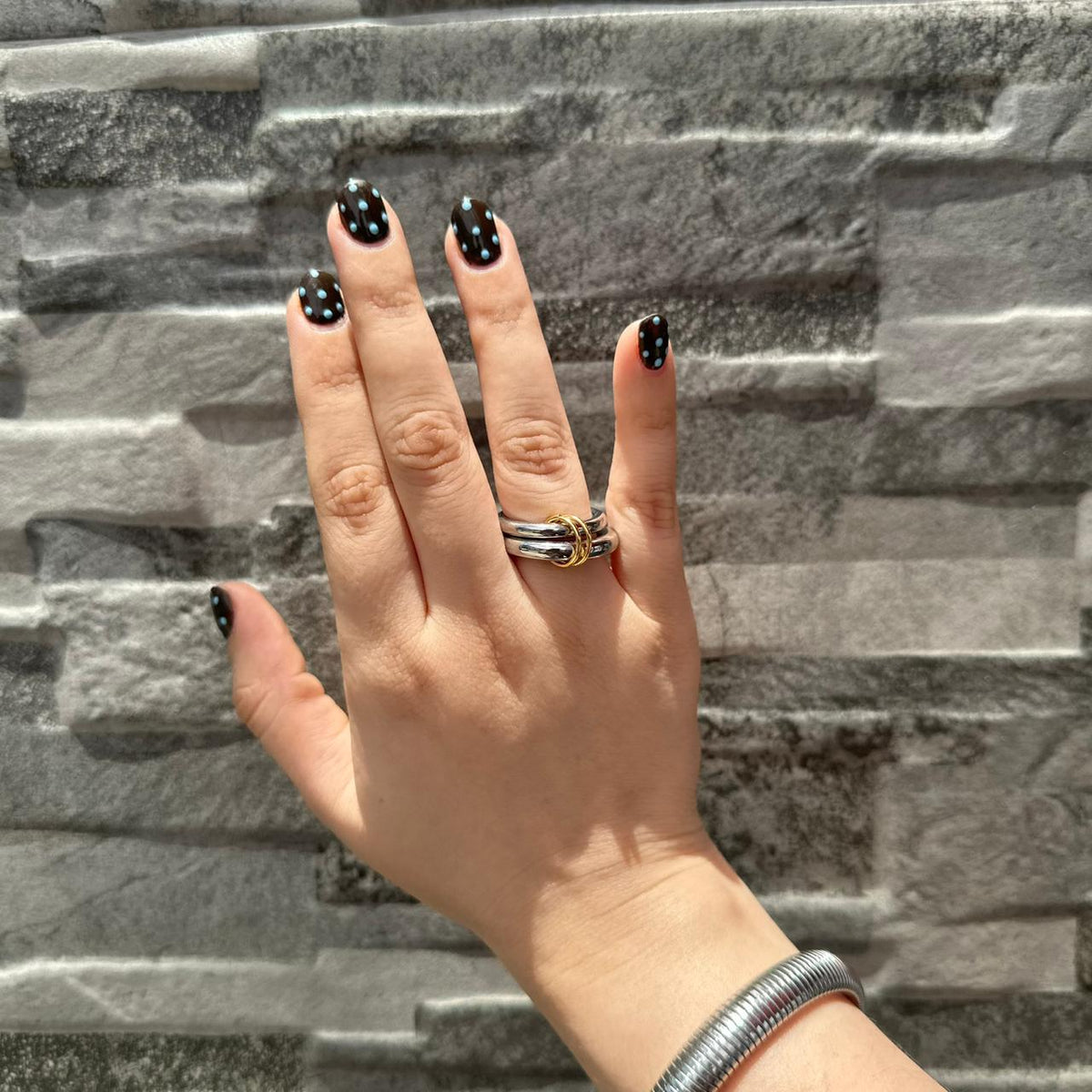 Anillo Triple Entrelazado