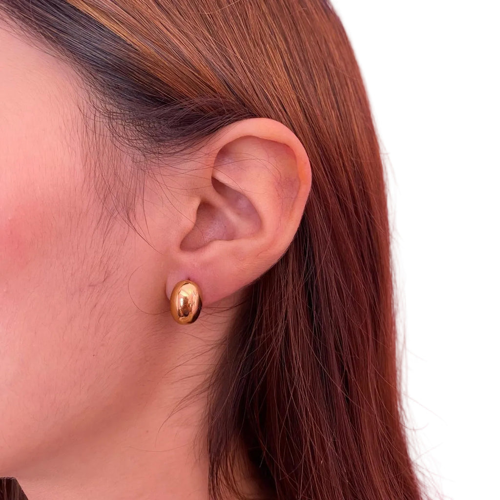 Aretes Botón Ovalado Oro