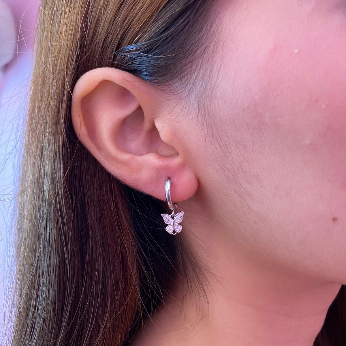 Arete Mariposa Brillante