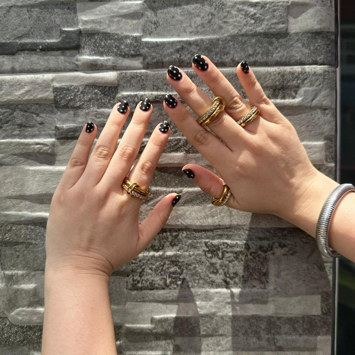 Set Anillos Textura & Cristal Oro